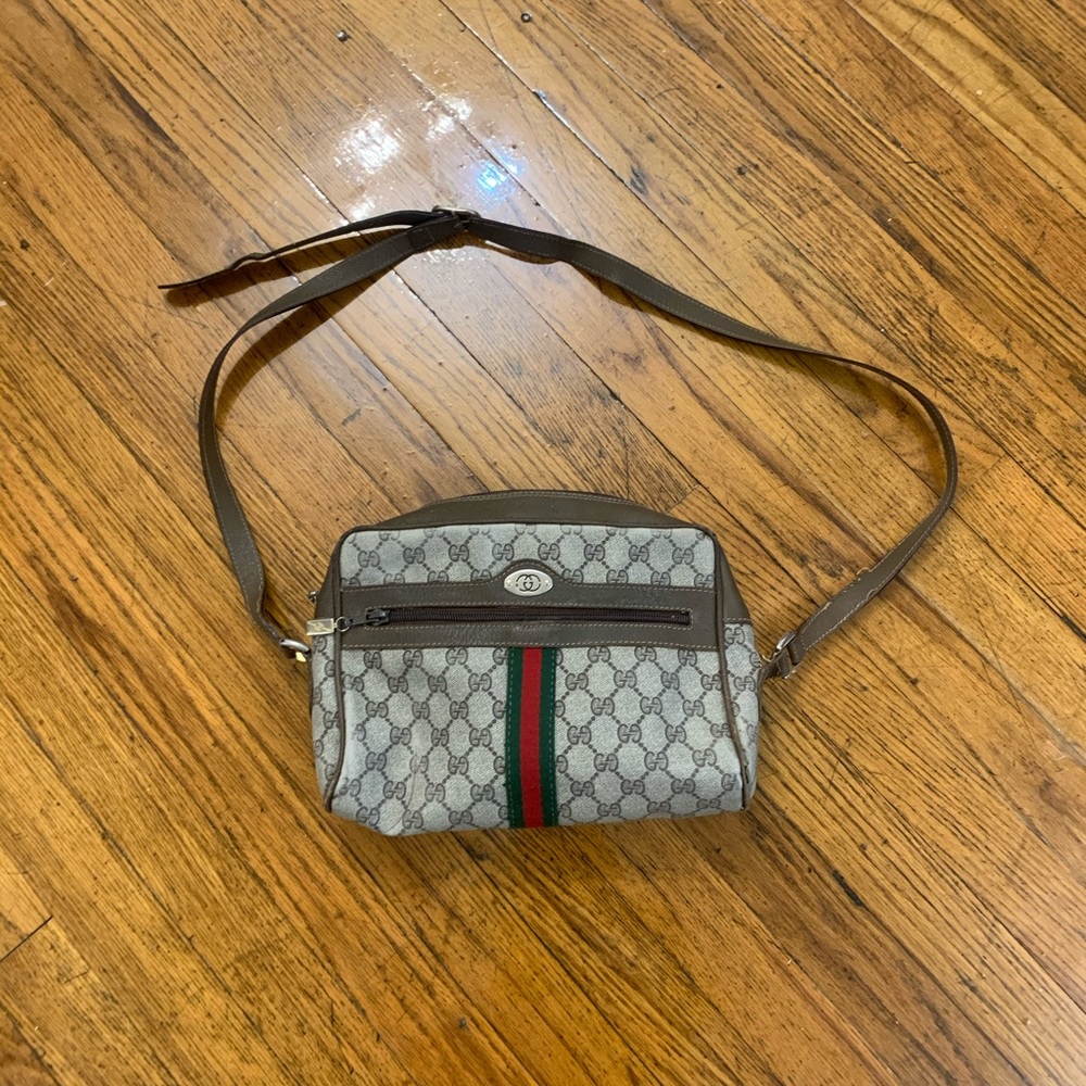 Vintage Gucci shoulder bag